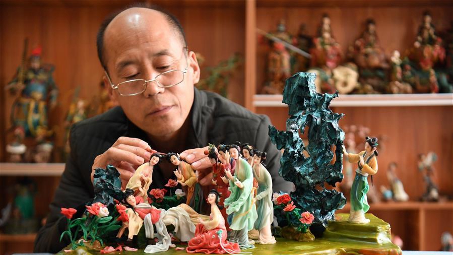 “面塑藝人”陳海亮:巧手捏出精彩世界